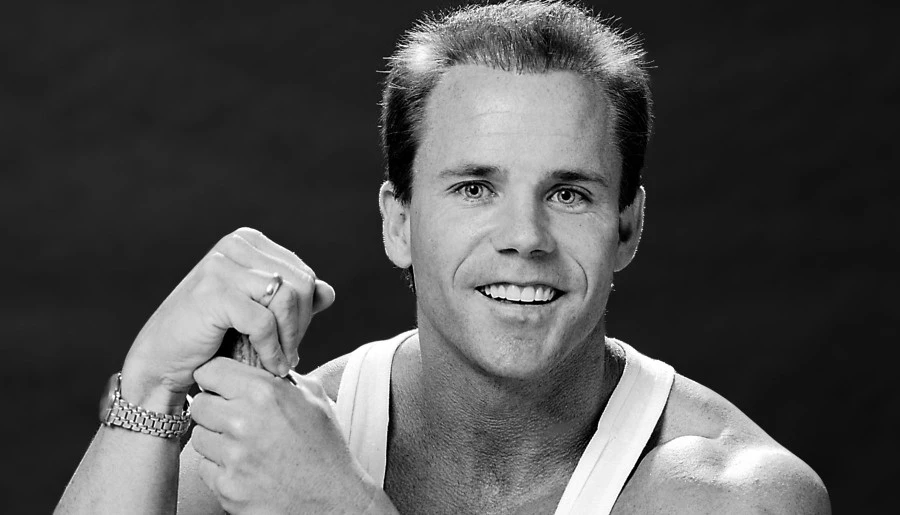 Smile After Porcelain Laminate Veneers Mike